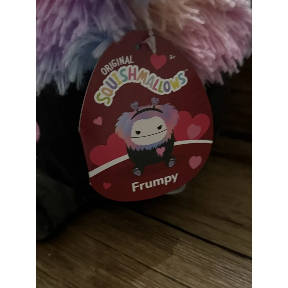 (NEW With‎ Tags) Frumpy The EMO Valentines Black Bigfoot 8in Squishmallow Plush